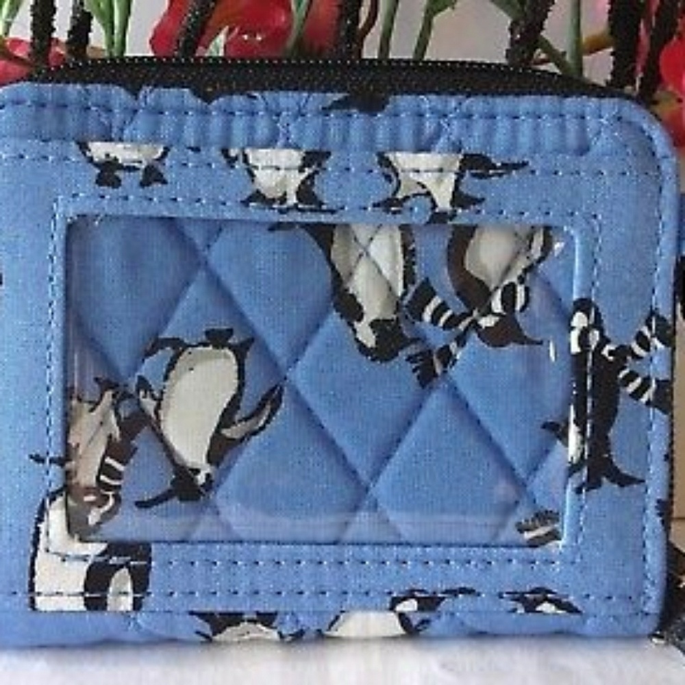 VERA BRADLEY PETITE ZIP AROUND WALLET BLUE PENGUIN